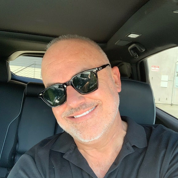 Meet the Posher - Picture 7 of 7